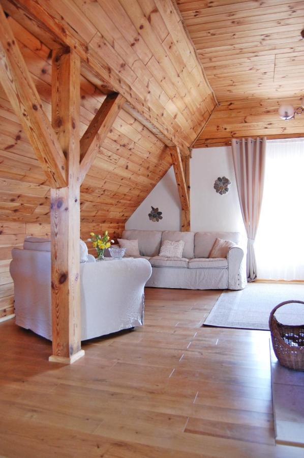 Oaza Pod Strzecha Klimatyczny Dom Z 3 Sypialniami Na Wylacznosc Z Kominkiem I Duzym Ogrodem Apartmán *