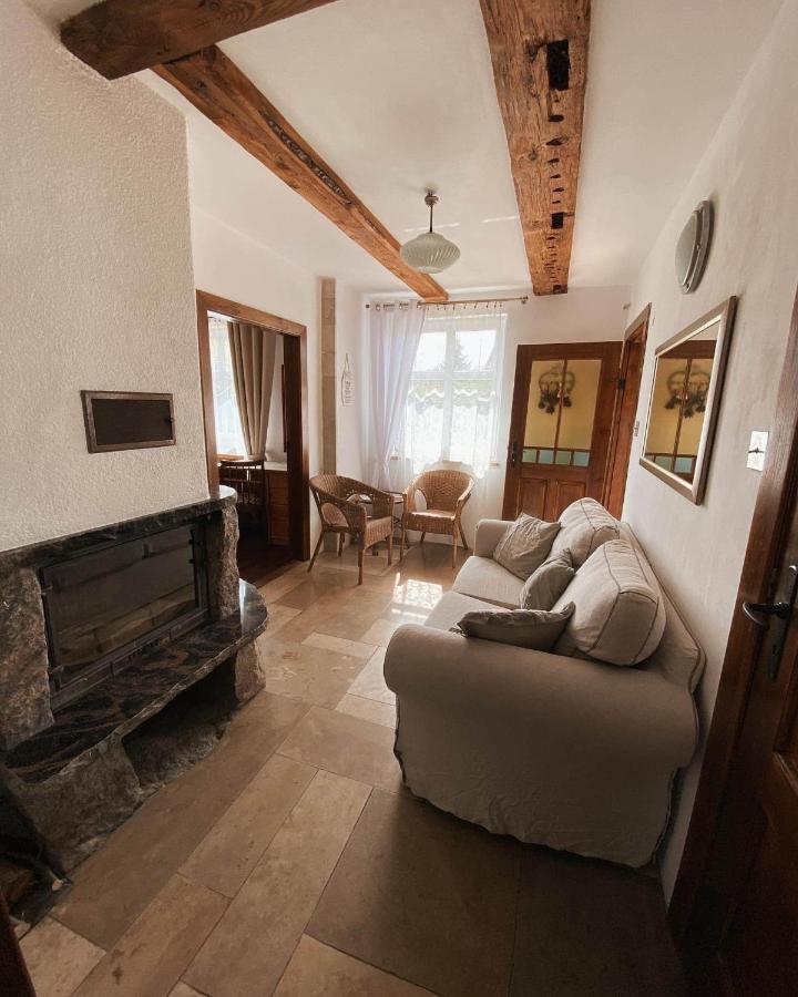 Oaza Pod Strzecha Klimatyczny Dom Z 3 Sypialniami Na Wylacznosc Z Kominkiem I Duzym Ogrodem Apartmán *